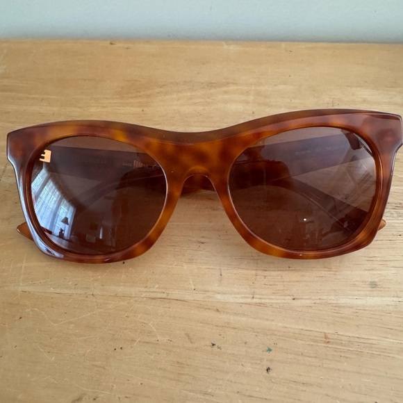 Bottega Veneta Brown Rectangular Sunglasses - Picture 2 of 12